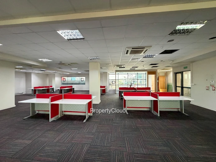 430 Sqm Office For Rent, Nexteracom Tower 3, Ebène Cybercity