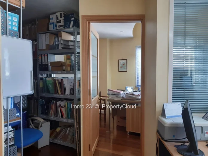 Office - 52m2 - Port Louis - Ref. BU50658LO