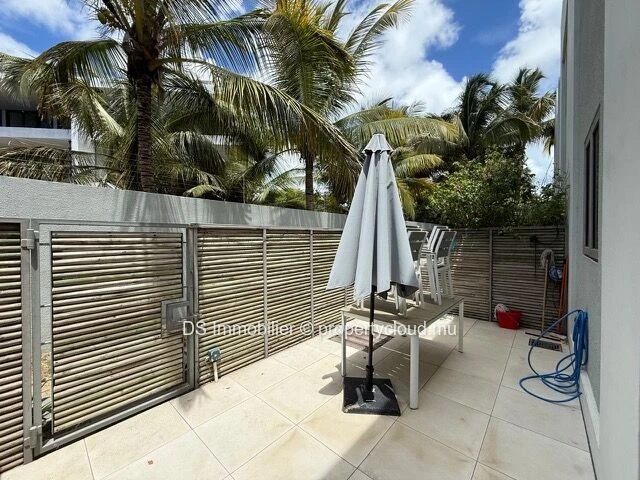 À VENDRE – Townhouse -3 CHAMBRES EN SUITE À PÉREYBÈRE – ACCESSIBLE AUX ÉTRANGERS