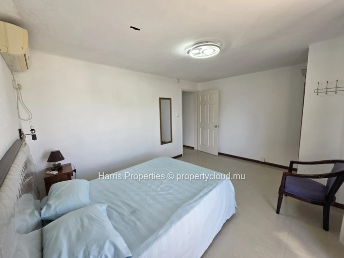 Beautiful 1st-floor duplex available for rent in a nice and secure residence in Grand Baie