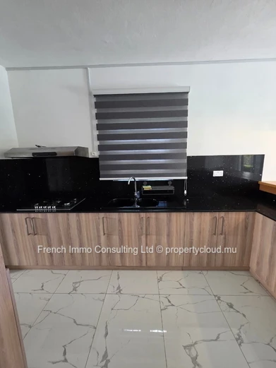 Belle villa moderne de 4 chambres a mon choisy