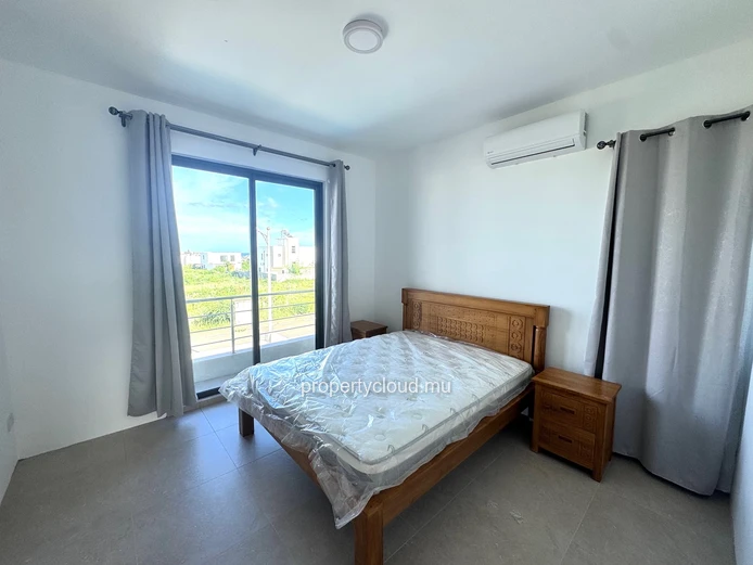 Flic-en-Flac – À vendre : Villa neuve 4 chambres avec piscine