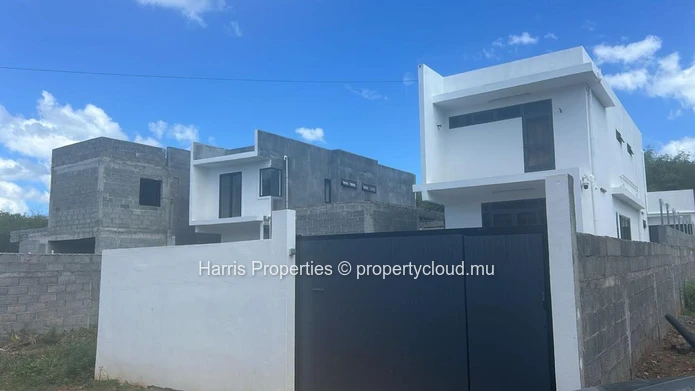 Nouvelle maison à vendre à Baie du Tombeau