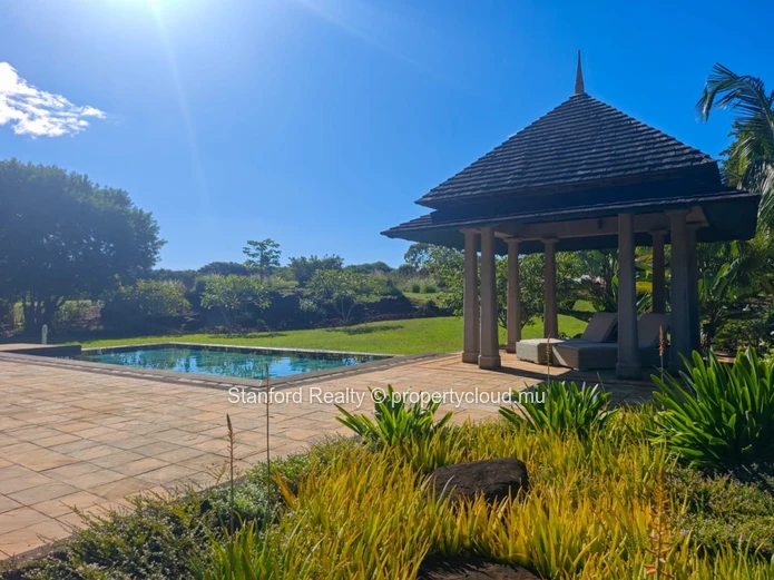 Villa de Luxe à Vendre - 4 Chambres en Suite, Tamarina Golf Estate