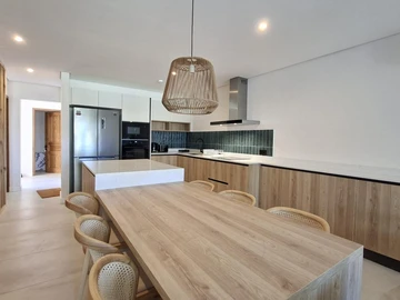 3 Bedroom Townhouse, Duplex