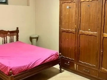 9 Bedroom Apartment