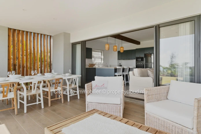 Appartement PDS à vendre à St Antoine, 153m², 3 chambres, piscine commune, vue mer, proche écoles, parking, jardin. P...