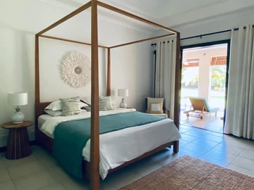 4 Bedroom Villa