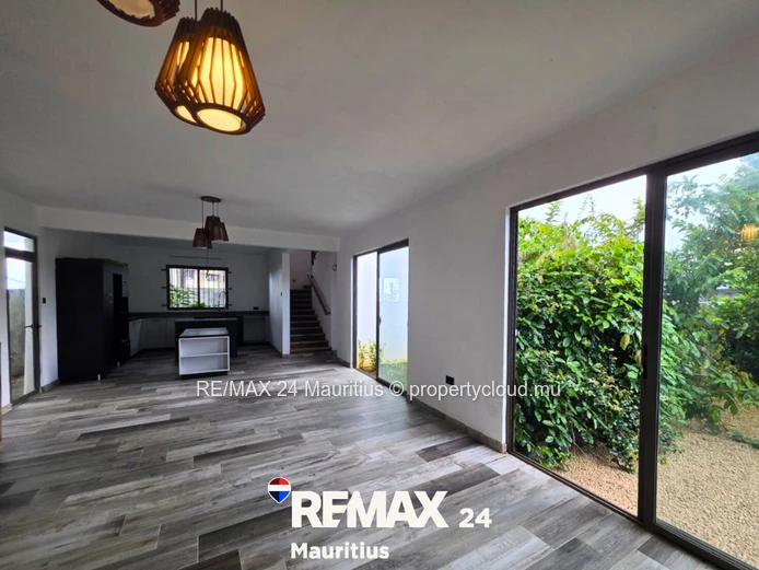 Villa moderne 5 chambres en suite – Morcellement Mountain View, Vacoas