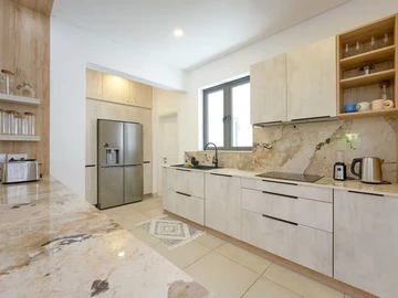 3 Bedroom Apartment