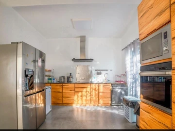 4 Bedroom Villa