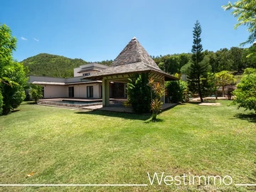 7 Bedroom Villa