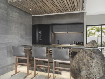 5 Bedroom Villa