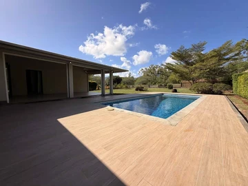 4 Bedroom Villa