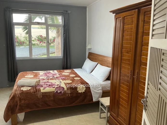 2-bedroom apartment with pool – Grand Baie