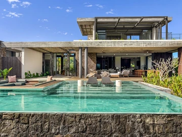 4 Bedroom Villa