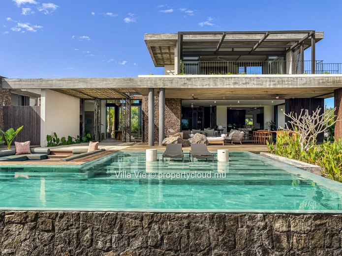 Beau Champ - Magnificent 4-bedroom villa with private pool