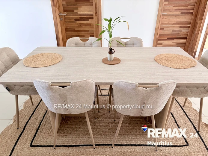 Bright New Apartment in Grand Baie
