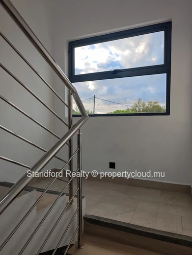 Villa Moderne de 3 Chambres Près du Spot de Kitesurf – La Gaulette, Maurice