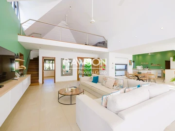 4 Bedroom Villa