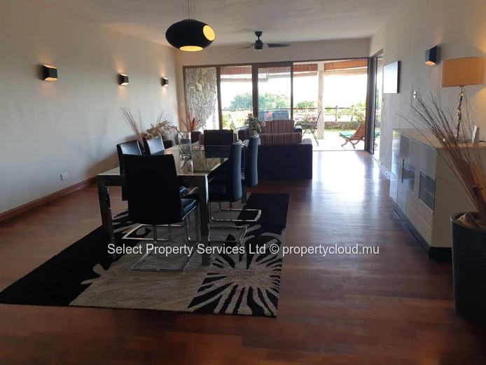 For Sale, Rare Opportunity Apartment with View , garden and Dip Pool at Plantation Marguery