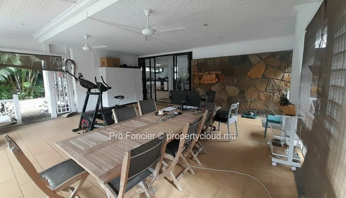 Maison à vendre à Quatre -Bornes - Grande demeure familiale alliant confort et convivialité