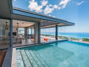 4 Bedroom Villa