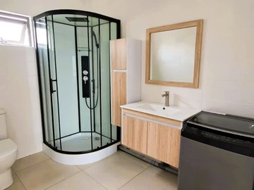 2 Bedroom Townhouse, Duplex