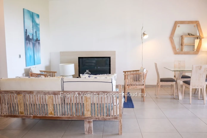 Modern 3-Bedroom Apartment in Tamarin