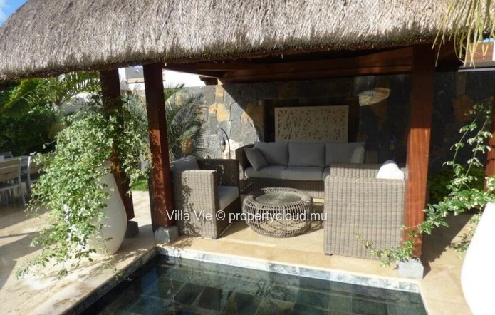 Grand Baie - Modern 3-bedroom villa
