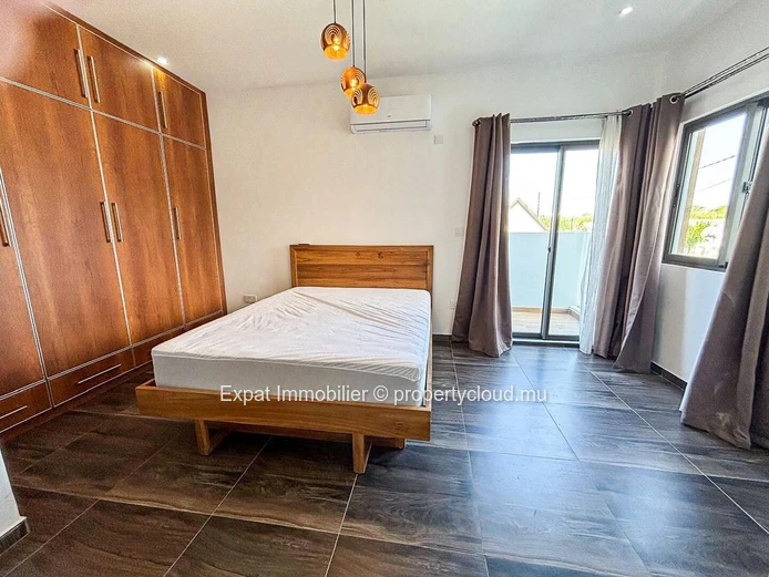 Charming Villa for Rent in Grand Baie – Comfort and Modernity