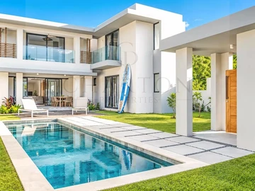 4 Bedroom Villa