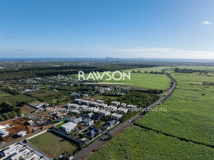 3 Bedroom Duplex | Secure Residence | Charmoze | Accessible To Mauritians