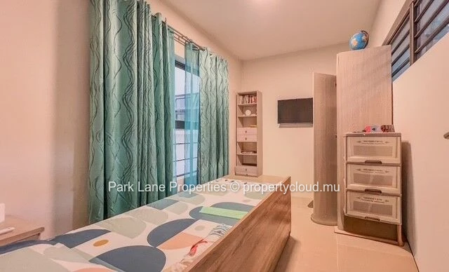 Charmant appartement de 2 chambres avec piscine privée à Sodnac
