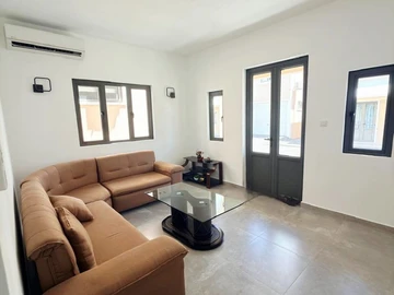 3 Bedroom Townhouse, Duplex