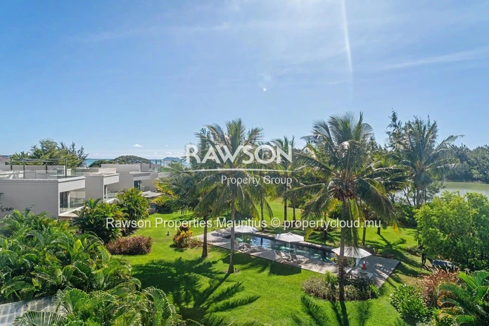 3-Bedroom Duplex | Waterfront | Private Pool | Sea View Rooftop | Calodyne