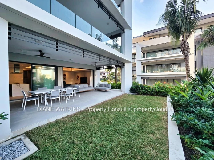 Furnished 2-Bedroom Apartment with Swimming Pool for Rent in Mont Choisy