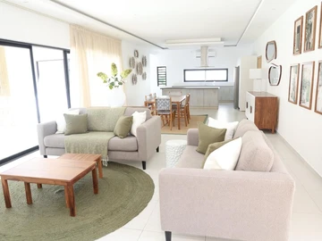 4 Bedroom Villa