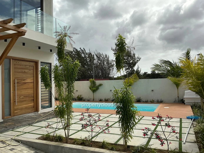 Villa Contemporaine 2026 de 270 m² sur 9.5 Perches | Rooftop Vue Montagne & Piscine Privée | Proche Balaclava & 7 km ...