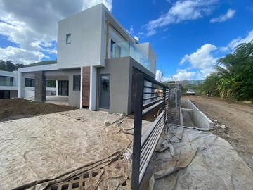 3 Bedroom Villa