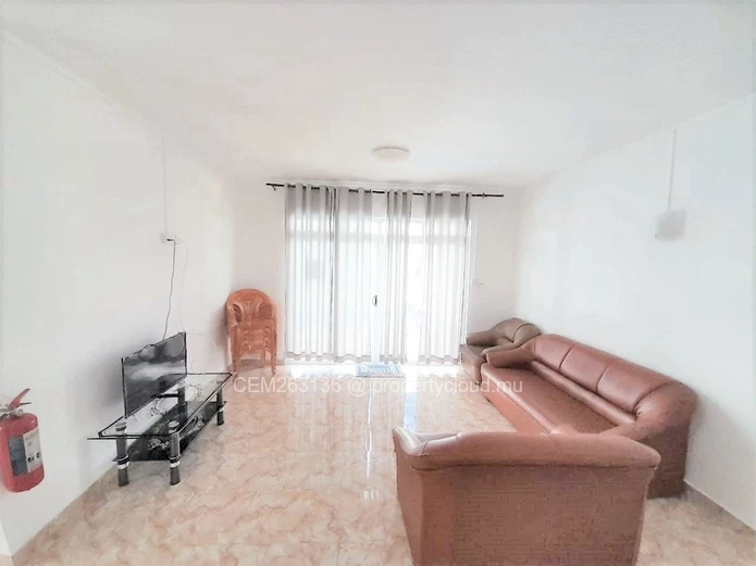 Duplex meublé de deux chambres à louer à Albion