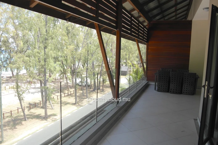 For Rent – Seafront Apartment in Flic en Flac, Mauritius