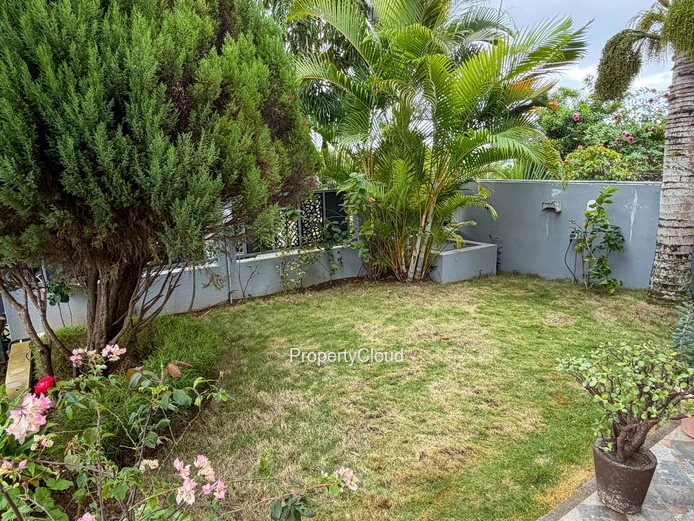 For Rent | 3-Bedroom Ground-Floor Apartment With Private Garden | Morcellement Le Bout Du Monde, Ebène