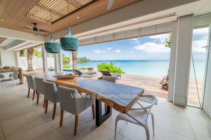 Péreybère – Exceptional Beachfront Luxury Villa with 4 En-Suite Bedrooms