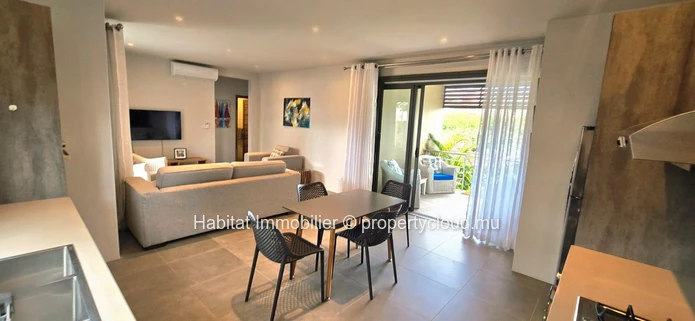A louer : Appartement de 97 m², en rez-de-chaussée à Cascavelle