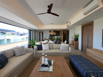 Penthouse de 4 Chambres