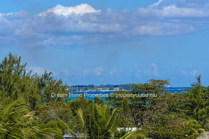 Appartement Neuf Avec Toit Terrasse Prive Vue Mer A Pointe  Aux Canonniers - Ile Maurice