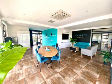 35 Bedroom Hotel