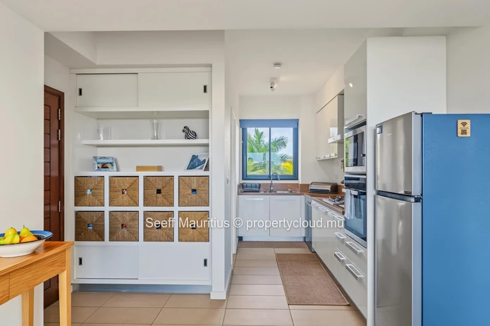 Exclusive Coastal Paradise Living