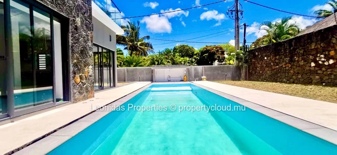 Magnifique villa neuve de 4 chambres en suites 